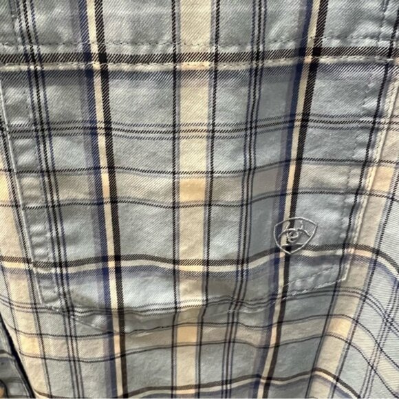 ARIAT Blue Checkered Dress Shirt Men's Size LARGE - Excellent condition - Picture 2 of 6